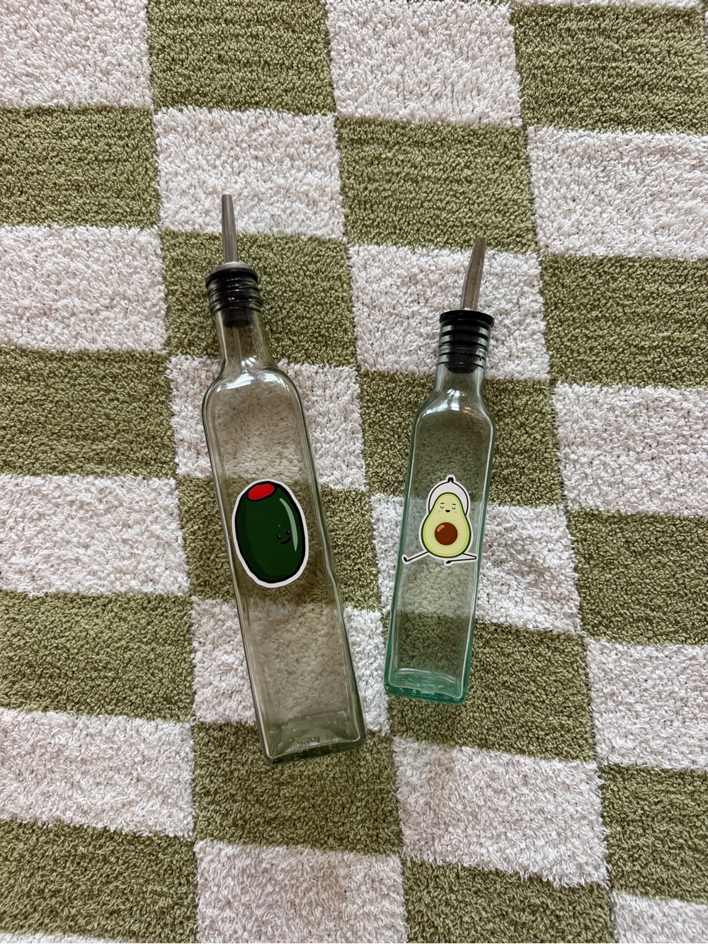 Glass Oil Pourer Bottles with Olive & Avocado Decals - Clear Green